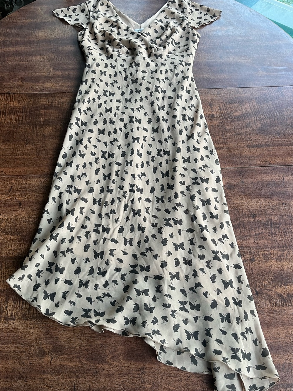 AGB Byer Y2K Butterfly Fairycore Garden 
Party Handkerchief Hem Maxi Dress Sz 8
